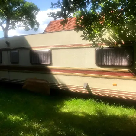 Grosser Familien-wohnwagen Dobbertin